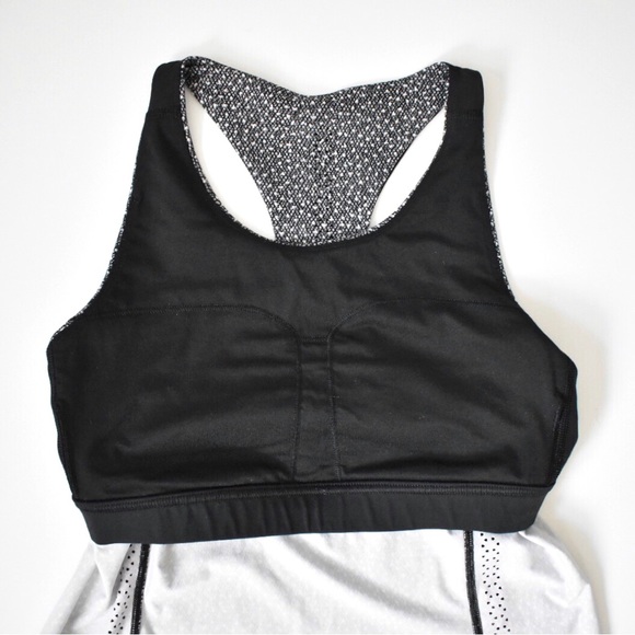 Lululemon ‘Hit It Tank’ in Frozen Fizz White Black/Black - Picture 13 of 15